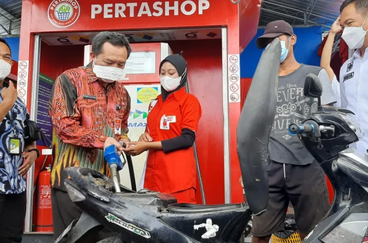 Pertashop Bumdes Planjan: Solusi Bahan Bakar Terde